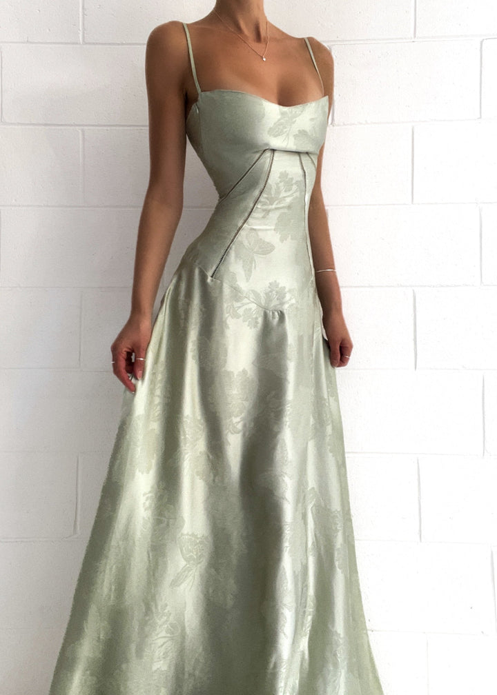 Gilda | Luxe Maxi Dress with Elegant Floral Print - Pistachio Green