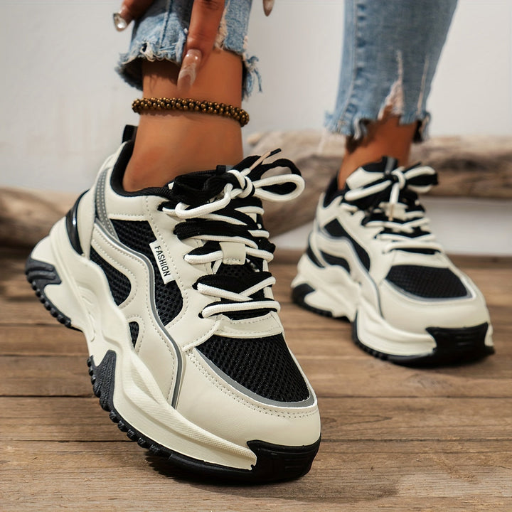 Sage | Trendy Sporty Sneakers - Comfort and Performance