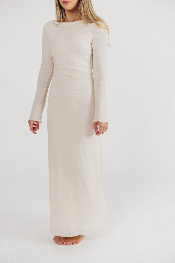 Rafaela | Elegant Maxi Dress with Open Back