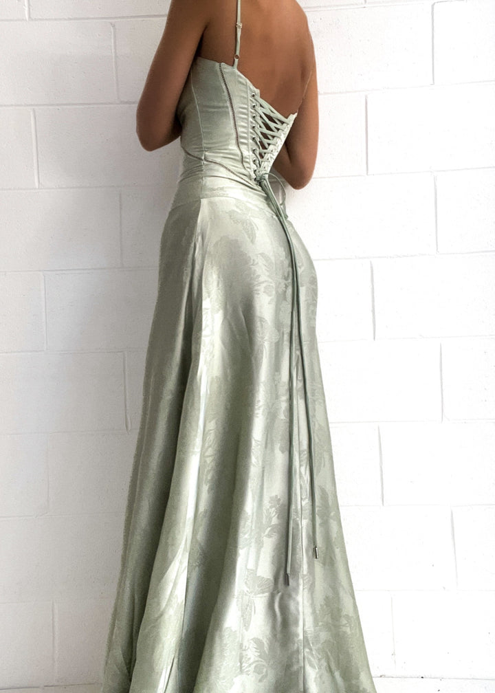 Gilda | Luxe Maxi Dress with Elegant Floral Print - Pistachio Green
