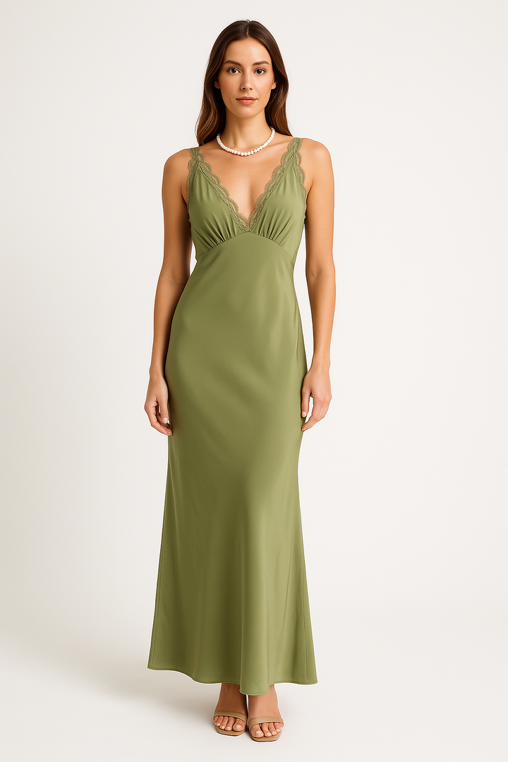 Dear | Luxe Evening Dress with Deep V-Neck and Lace Trim