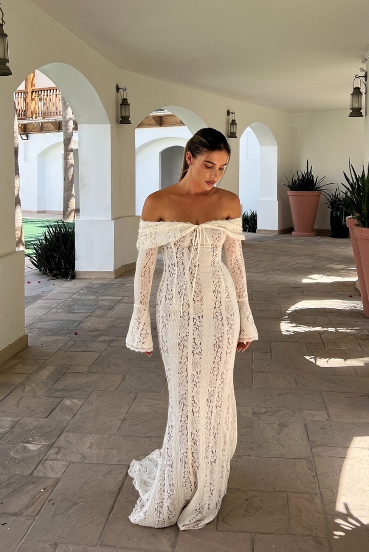 Suus | Luxe Off-Shoulder Maxi Dress in Lace