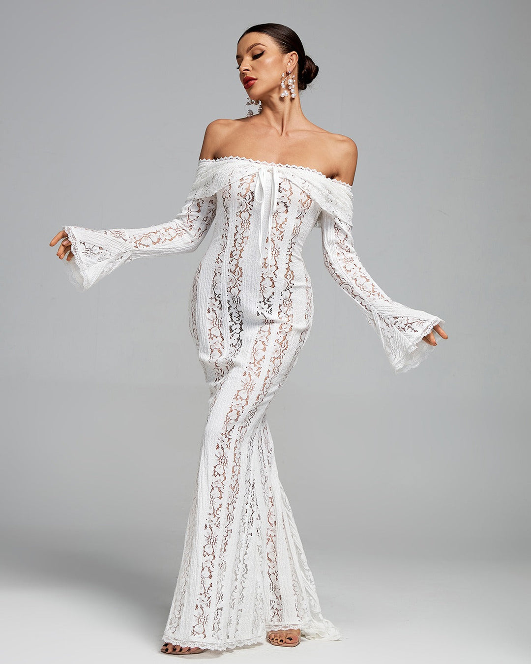 Suus | Luxe Off-Shoulder Maxi Dress in Lace