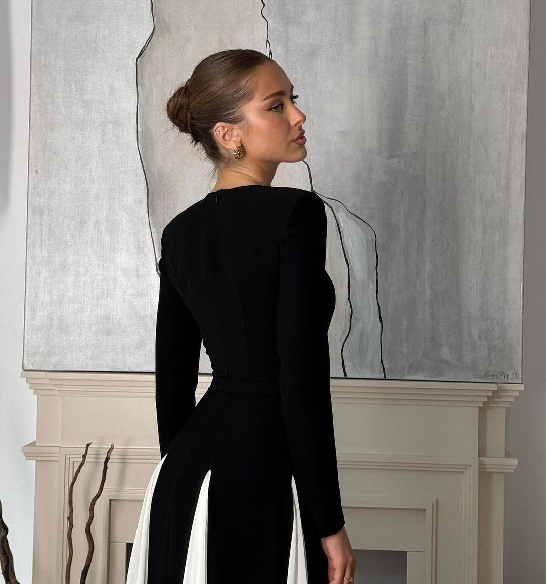 Chandra | Modern Black and White Maxi Dress - Flowing Fit, Elegant Style