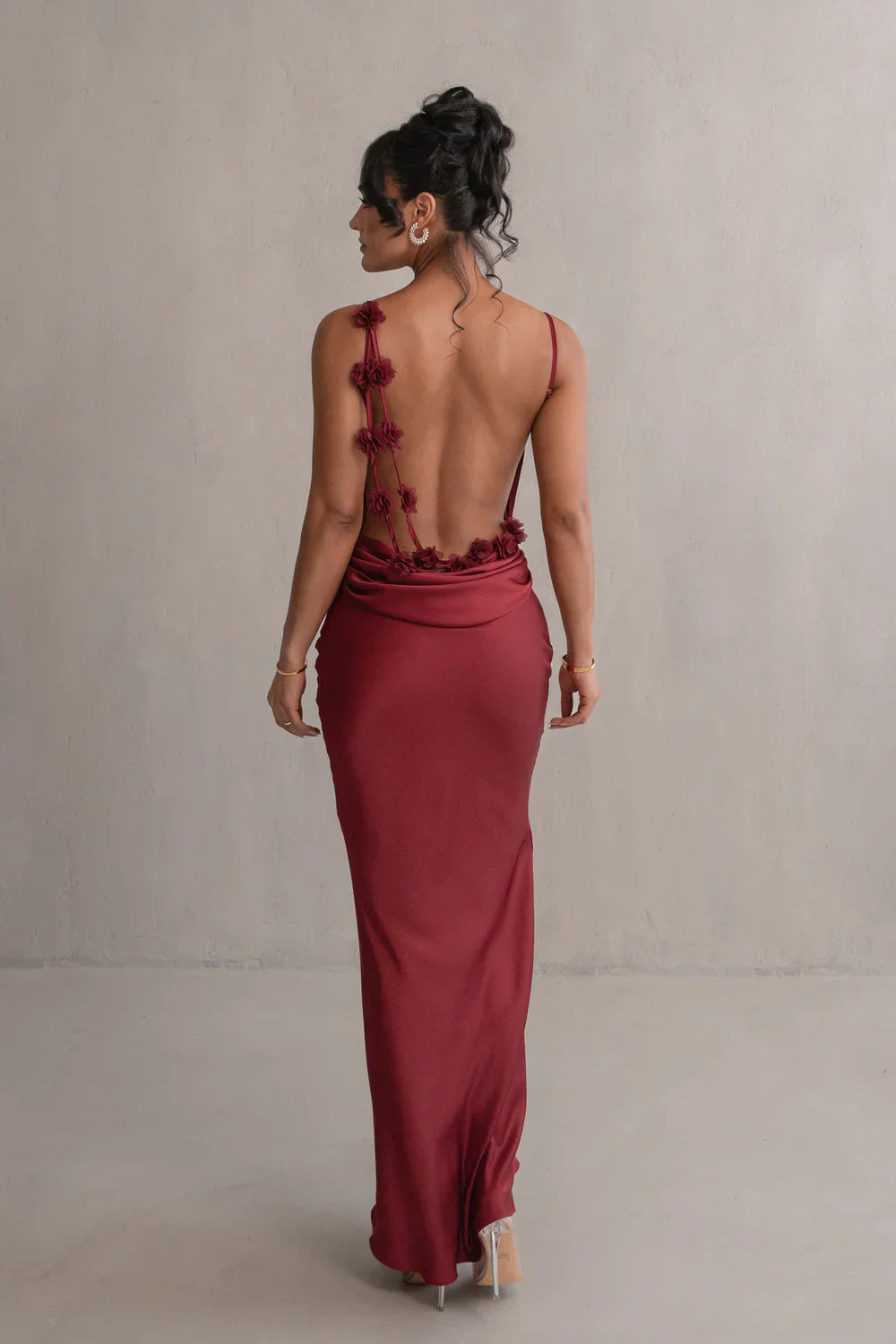 Concetta | Elegant Maxi Dress with Open Back and Cowl Neckline