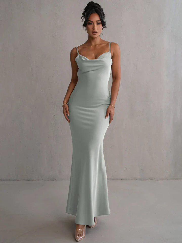 Concetta | Elegant Maxi Dress with Open Back and Cowl Neckline