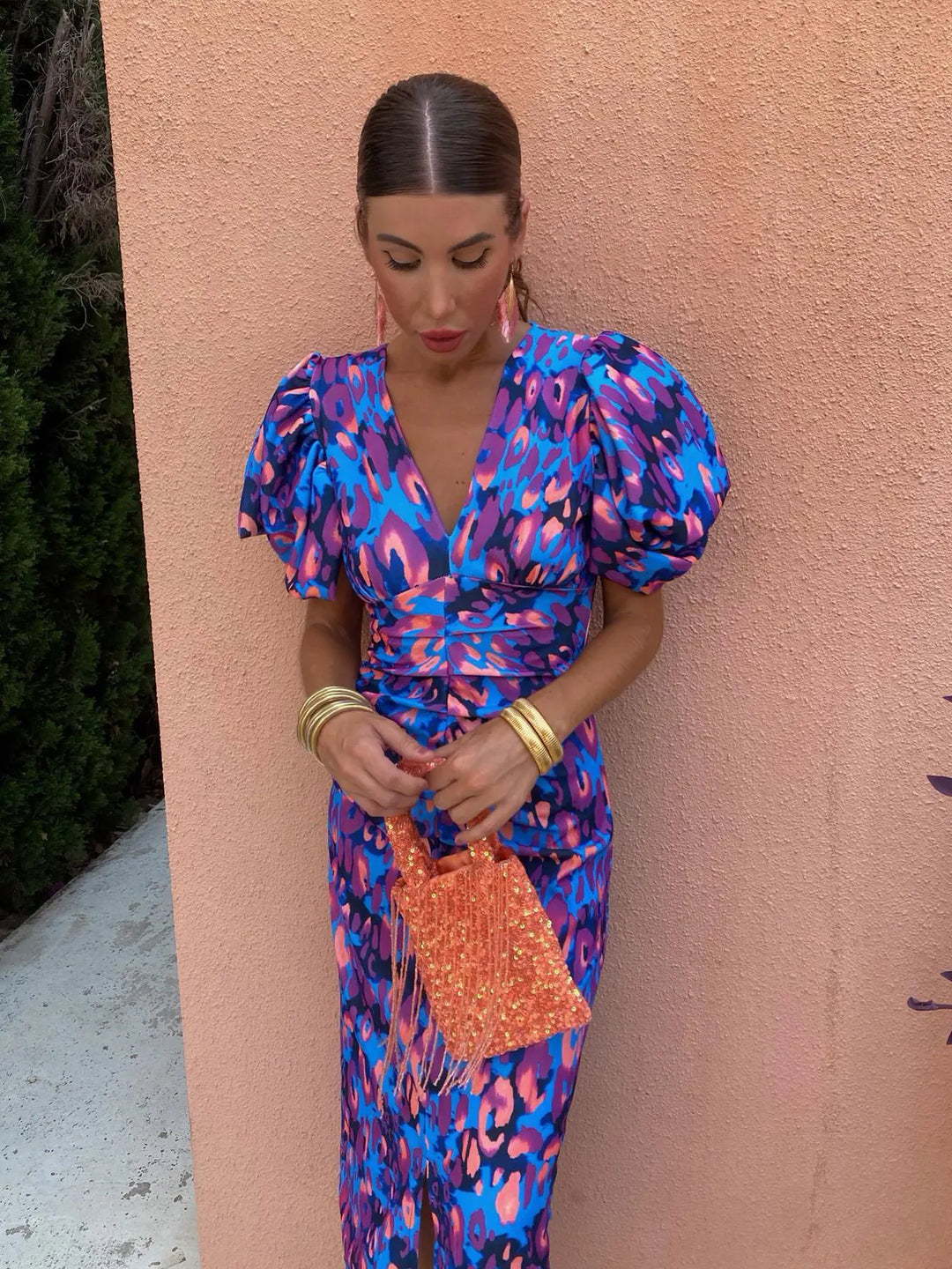 Leeloo | Stylish Summer Dress with V-Neck and Puff Sleeves