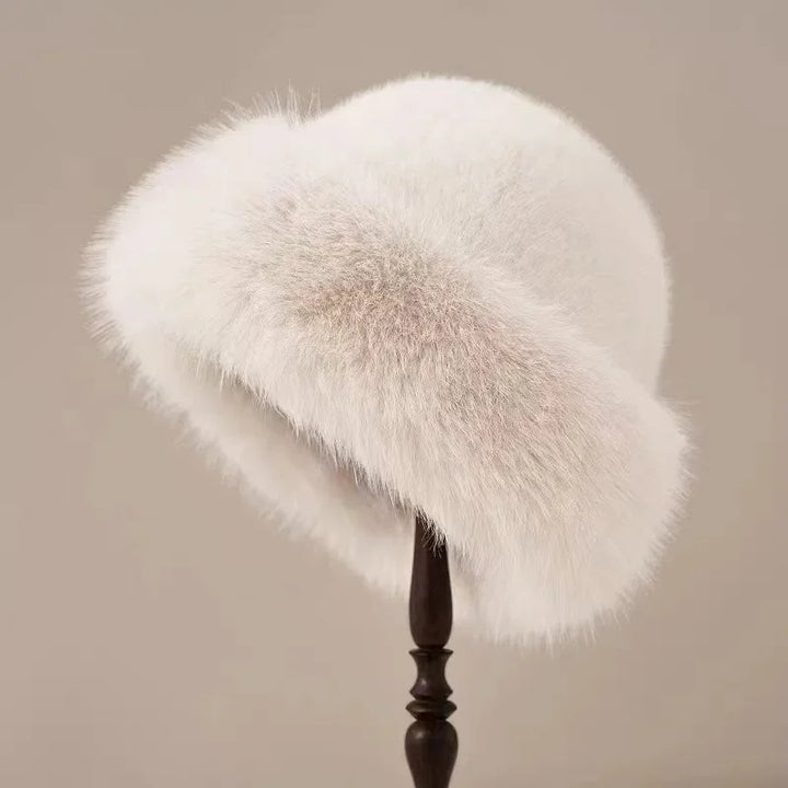 Velora - Fur Hat for Winter Days