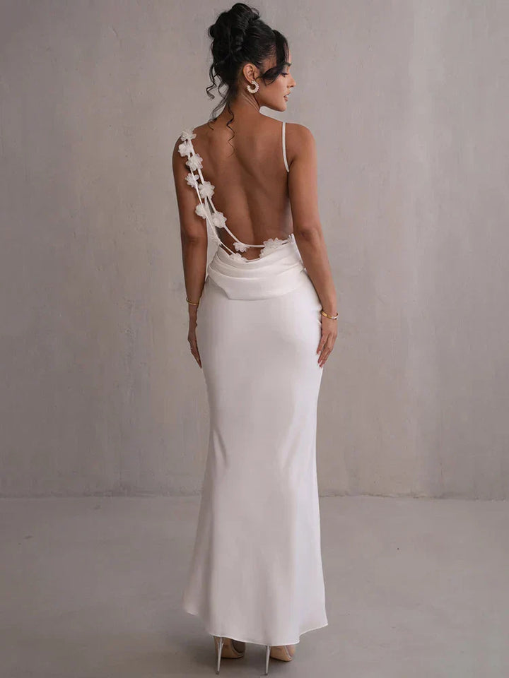Concetta | Elegant Maxi Dress with Open Back and Cowl Neckline