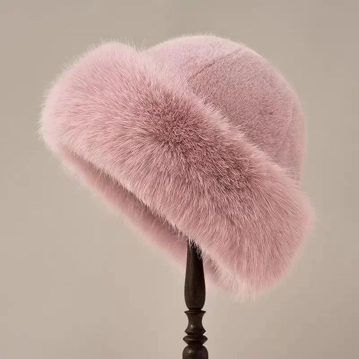Velora - Fur Hat for Winter Days