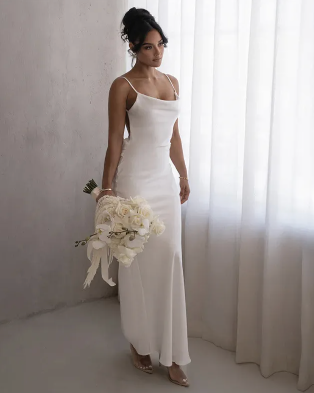Concetta | Elegant Maxi Dress with Open Back and Cowl Neckline