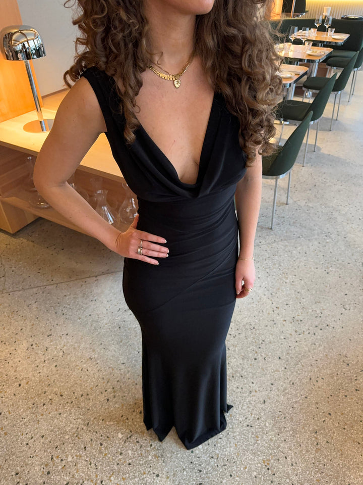 Zahra | Festive Sleeveless Maxi Dress with V-Neck