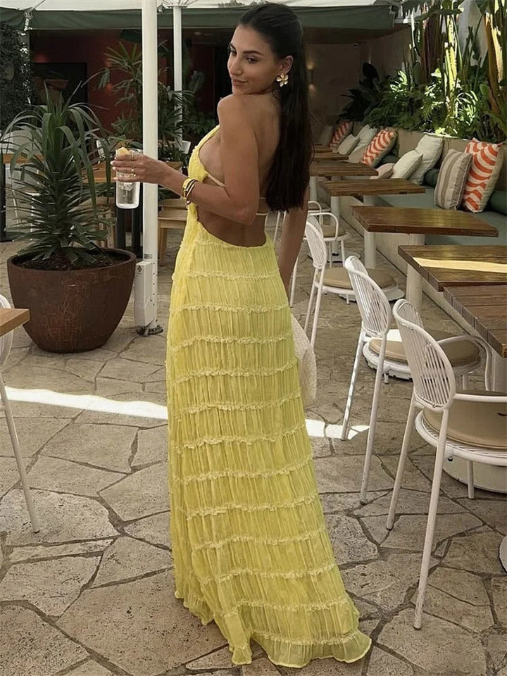 Dieka | Elegant Halter Maxi Dress with Open Back